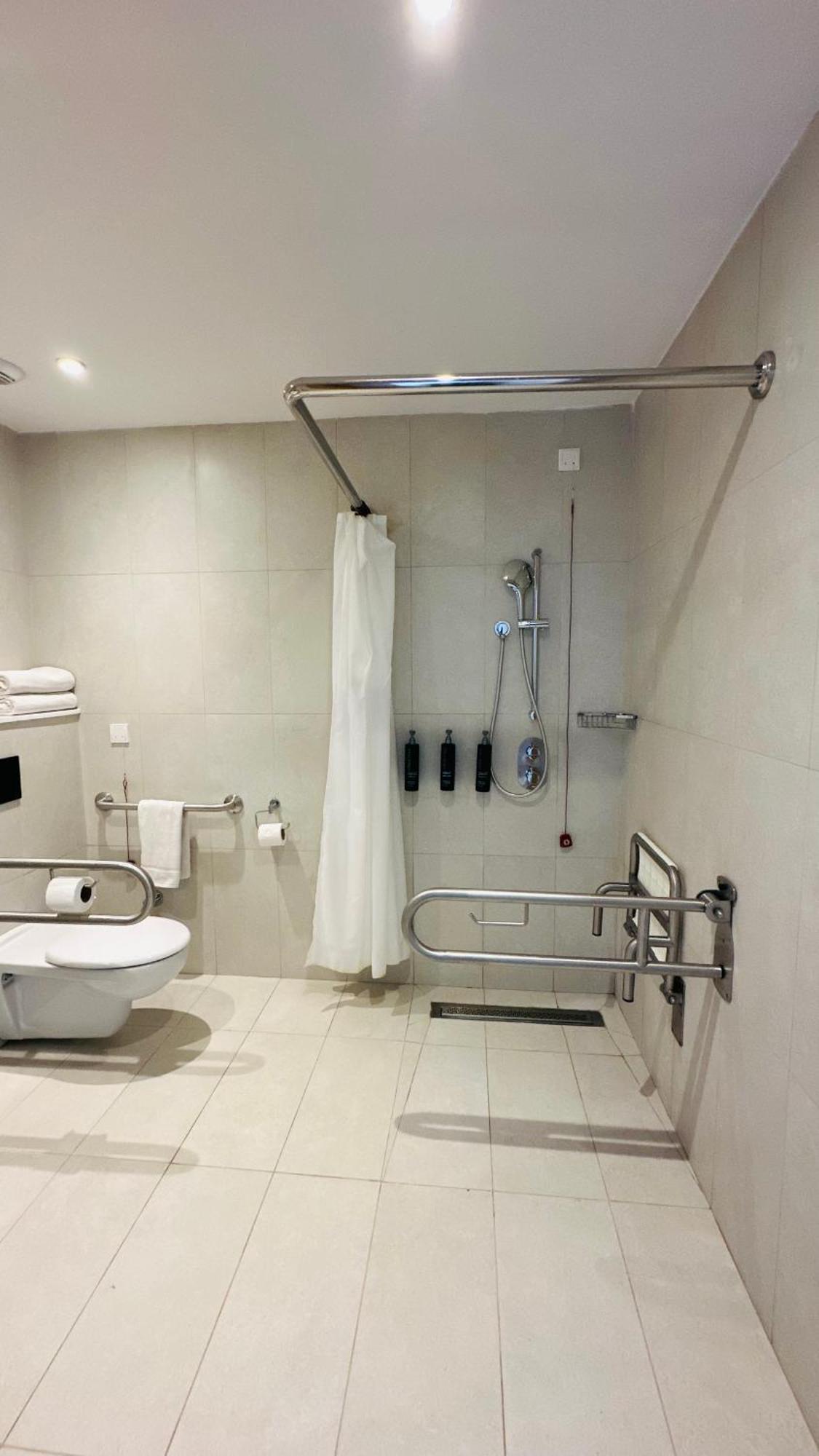 Hilton Garden Sud 4*